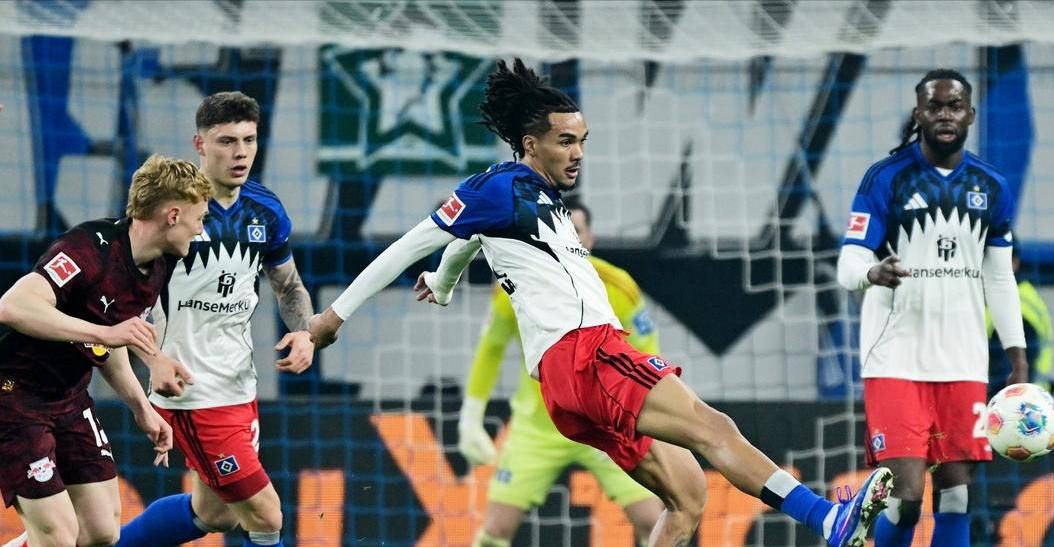 德甲最新积分榜揭晓：莱比锡逆转取胜，法兰克福、斯图加特大获全胜